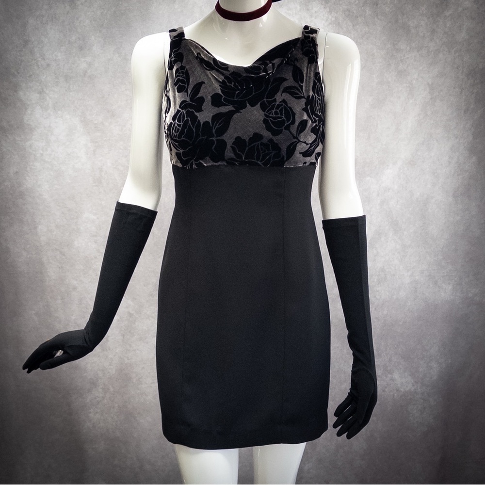 Vintage 90s Y2K‎ Sleeveless Sheath Dress with Purple Rose Velvet Burnout Bodice